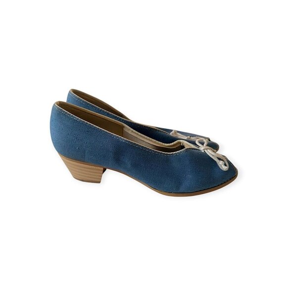 Vintage Blue Canvas Peep Toe Heels w/ Lace-Up Front | Stacked Heel | Size 7 - Picture 4 of 10